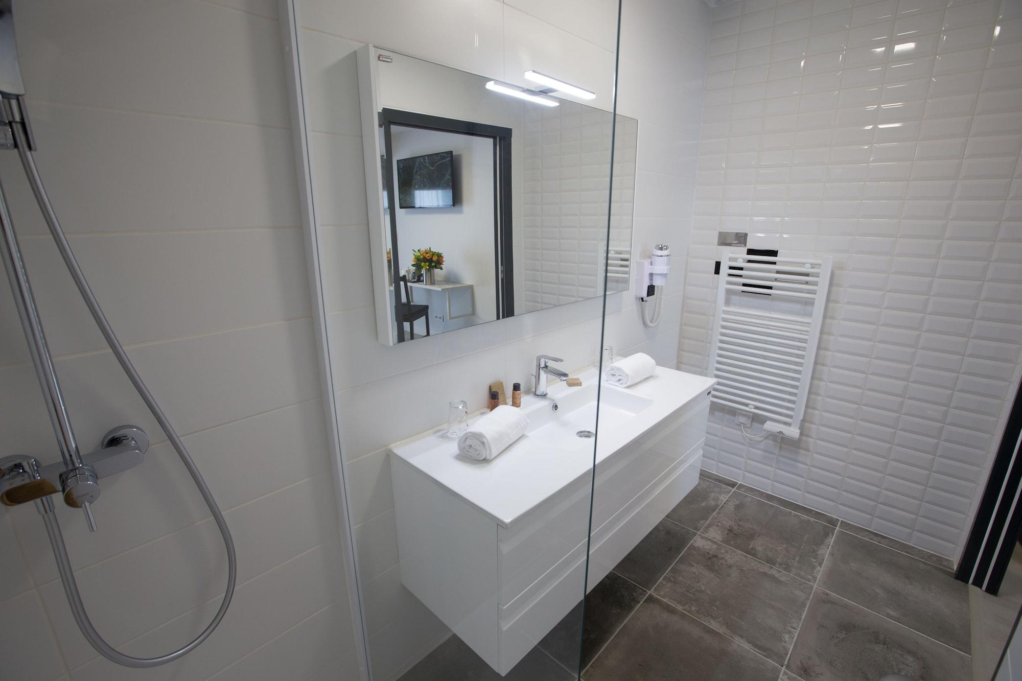 Hotel La Fabrique La Rochelle  Dış mekan fotoğraf