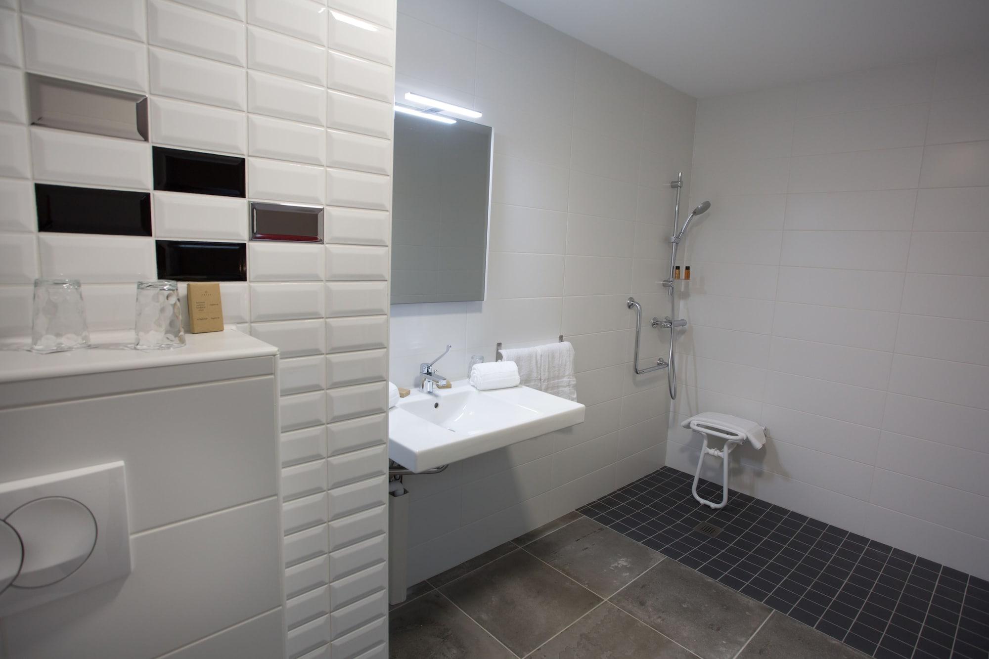 Hotel La Fabrique La Rochelle  Dış mekan fotoğraf
